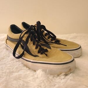 Men's Sz 8.5 Van's Beige Shoes Sneakers